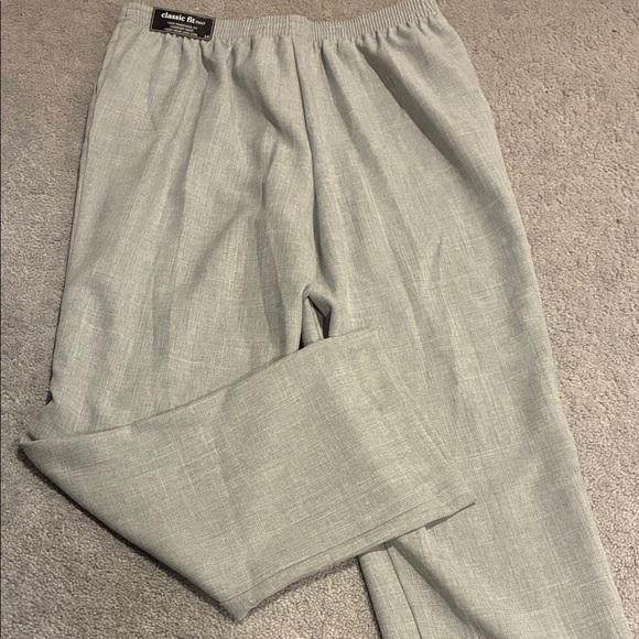 Alfred Dunner Classic Fit Pants - Picture 6 of 7